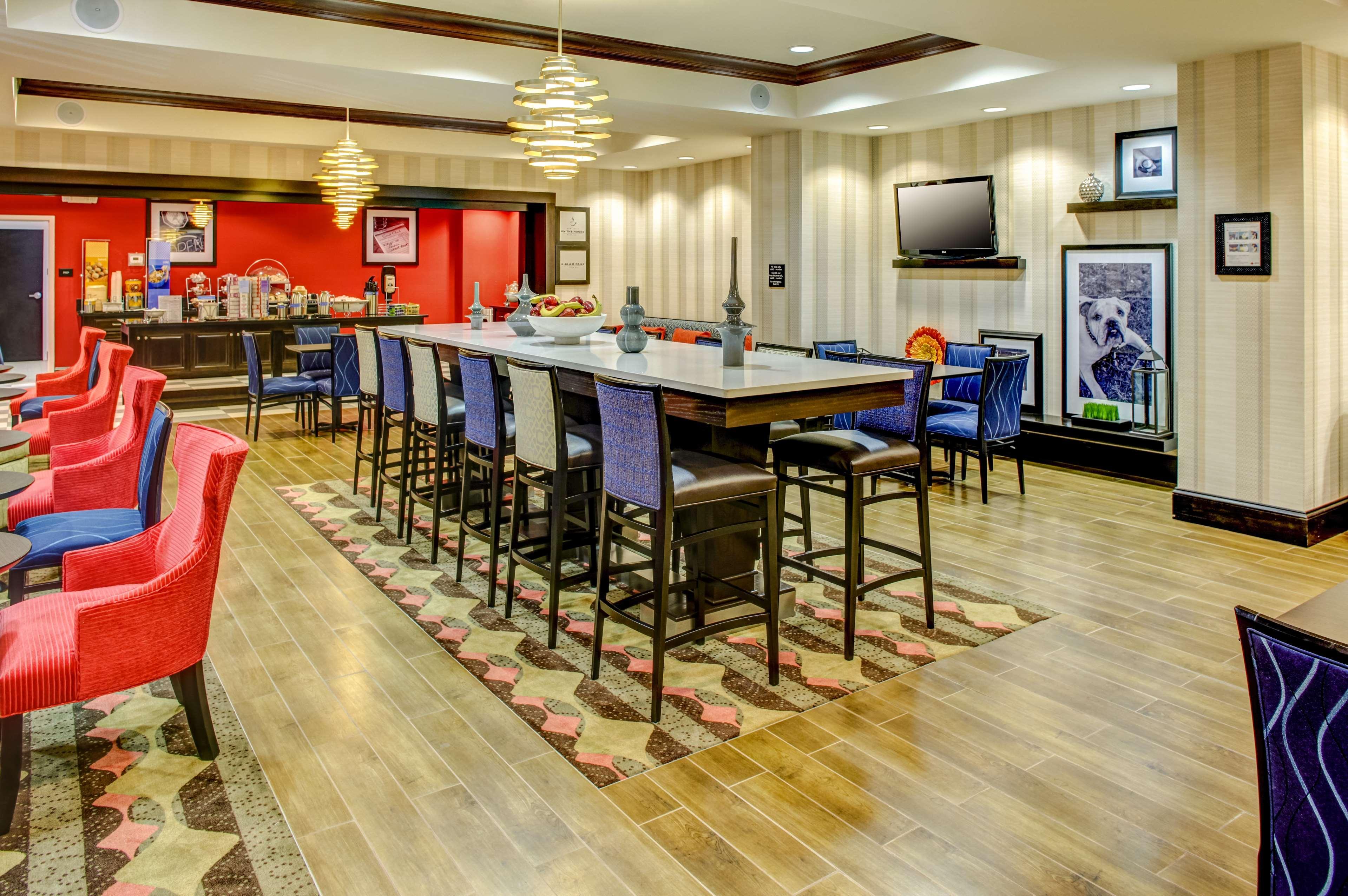Hampton Inn Thomson Zewnętrze zdjęcie