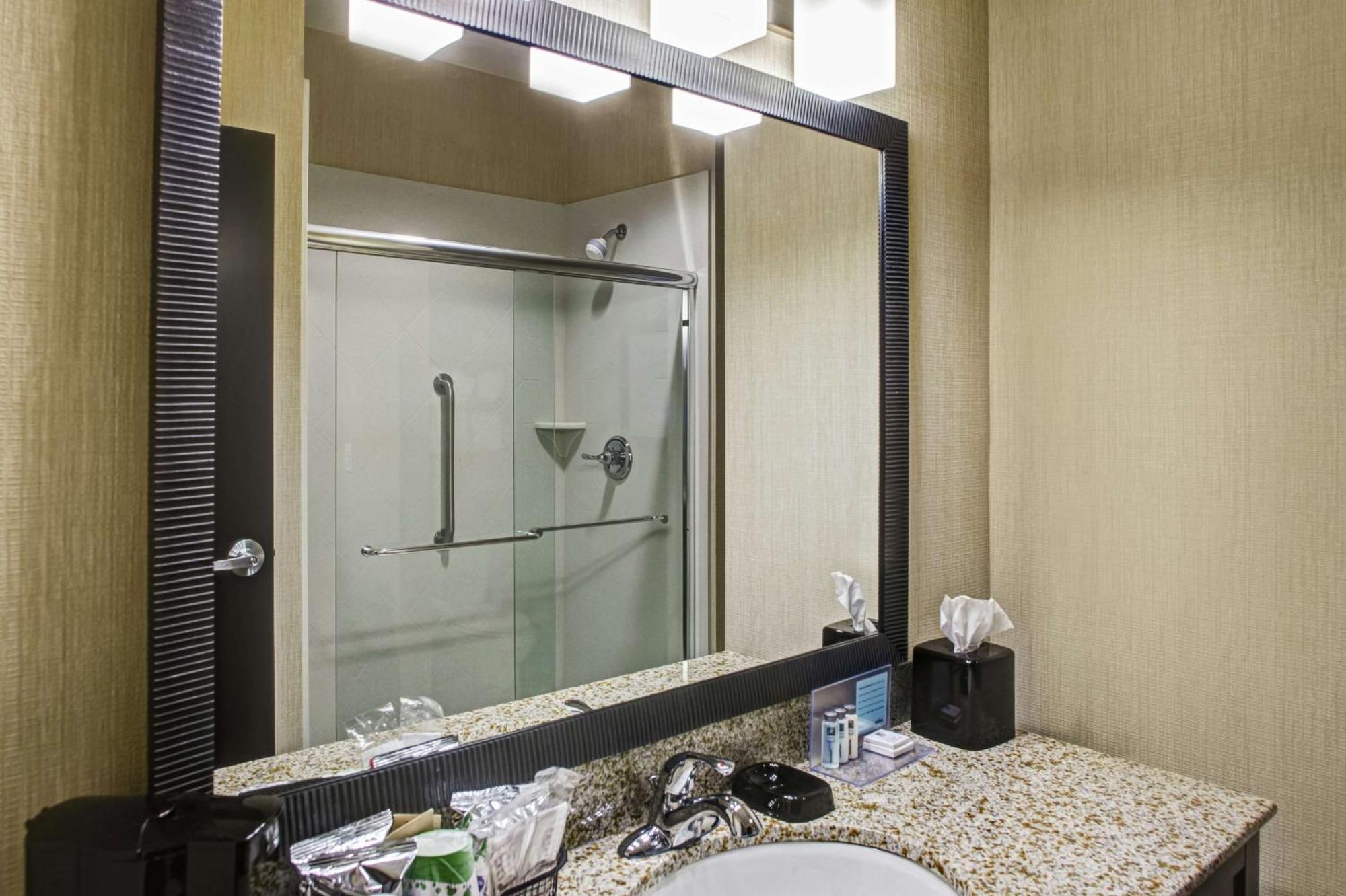 Hampton Inn Thomson Zewnętrze zdjęcie